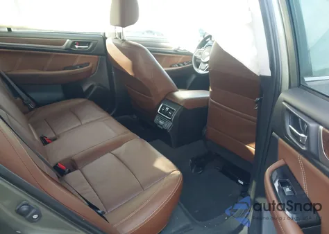 2018 Subaru Outback 2.5I Touring из США, поврежденный, VIN 4S4BSATC0J3209989